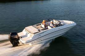 Bayliner Vr5 Powerboatpowerboatandsafari Kuwaitq8 Power Boats Boat Fishing Gear