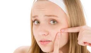 Se non lo usi in ambito lavorativo, non so quanto ti convenga comprarlo solo per ritoccare qualche brufolo o altre imperfezioni. Rimedi Contro I Brufoli Come Fare Per Eliminare Acne Bolle Punti Neri