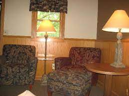 If you choose to spend more time with us, our guest cabins are available. Living Area In A Prairie Cabin Where The Murphy Bed Can Be Found Picture Of Giant City State Park Lodge Restaurant Makanda Tripadvisor