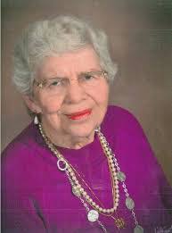 Sandy Edgington's Instagram, Twitter & Facebook