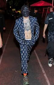 Sự nghiệp âm nhạc của binz. Clip Bá»‹ Che Hat Ca Giá»±t Ca Thá»t Rapper Binz Len Tiáº¿ng Bao NgÆ°á»i Lao Ä'á»™ng