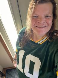 Reactions to wearing Packers gear in Minneapolis