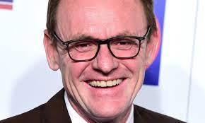 Sean lock is 57 years as of 20202. Ghqtw9pdwkq2xm