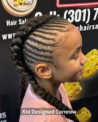 Georgia Latimer's Instagram, Twitter & Facebook