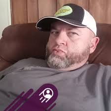 Carroll Hunter was a good man, deeply loved by many. As the owner of  Hunter's Towing, it was only fitting that his final ride reflected his  life's work… his casket was honorably “