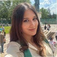 Mirela Antohi's Instagram, Facebook & TikTok