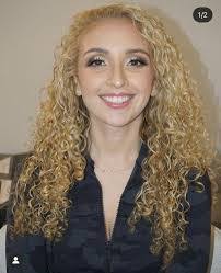 Kristin Esposito's Instagram, Twitter & Facebook