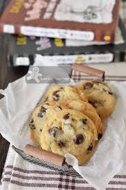 Copycat Crispy Famous Amos Cookies Shortening Famous Amos Chocolate Chip Cookies Recipe Famous Amos Cookies Cookies Recipes Chocolate Chip