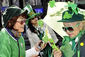 Patrick's day is quickly approaching—sunday, march 17!—and every year, i struggle to find something both green and cute in my closet. St Patrick S Day Why Do We Wear Green Csmonitor Com