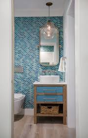 Homeowners designing a bathroom within a beach house may want to capitalize on the built in theme the home's location. 20 Beach Bathroom Decor Ideas Beach Themed Bathroom Decorating