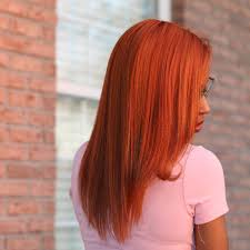 It looks best on neutral, olive, and darker skin tones. Sunkissed Locks It S All About Auburn Hair This Spring