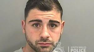 Amateur boxer knocked man out cold with ferocious punch in busy bar