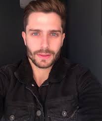 عشقت مجنونة مكتملة الروايه الاولي من سلسلة روايات جنوني وبرائتي يتحدي عنادك Wattpad