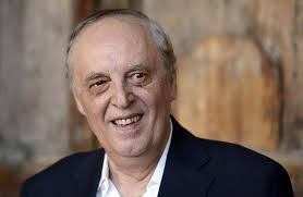 Sorpreso da uno strapotere dell'immaginario così impetuoso, lo spettatore perde ben presto interesse alla soluzione dell'enigma: Dario Argento Il Cinema Italiano Si Sta Spegnendo Intervista