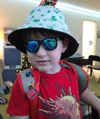 A 4 1/2 year old saying his name clearly