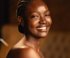 Discovered this natural beauty Hauwa of @huesandshadesmodels