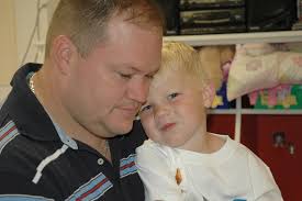 Fathers enjoy a sunny-side up morning > McConnell Air Force Base > News