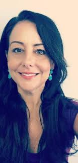 Julie Mattera's Instagram, Twitter & Facebook