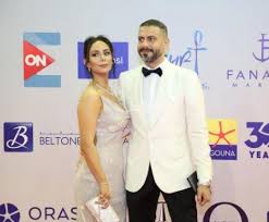 وكان انتشر ايضا مقطع فيديو يوثق لحظة عقد قران محمد فراج وبسنت شوقي. Ø¨Ø¹Ø¯ Ø´Ø§Ø¦Ø¹Ø© Ø®Ù„Ø§ÙÙ‡Ù…Ø§ ÙÙŠ Ø§Ù„Ø¬ÙˆÙ†Ø© Ø£Ø¨Ø±Ø² ØµÙˆØ± Ù…Ø­Ù…Ø¯ ÙØ±Ø§Ø¬ ÙˆØ¨Ø³Ù†Øª Ø´ÙˆÙ‚ÙŠ Ø§Ù„ÙˆÙØ¯