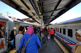 Maybe you would like to learn more about one of these? Refund Tiket Kereta Api Mudik Tidak Kena Charge 25 Persen Asalkan Halaman All Kompas Com