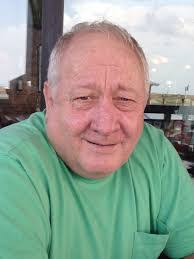 Dwight Goss's Instagram, Twitter & Facebook