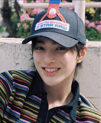 WDYM BORN IN 2009?!? 😭 HYBE's new K-pop boy group, CORTIS, is garnering  significant attention online, with member Keonho's striking visuals  becoming a viral sensation.