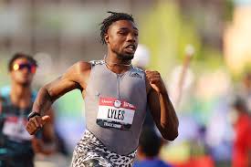 He would not make it to the medals stand, the way tommie smith and john carlos did in 1968. Lyles Holloway And Felix Proceed To Big Weekend Finale At Us Olympic Trials