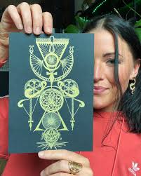 I was making some new healing crystal orgone energy food and water charging  plates and thought that I would do a quick video showing you a bit of the  process as well