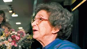 Beverly cleary celebrated her 100th birthday on april 12th, 2016. Jscrdka7yfzhym