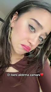 @zeyalkanz Benlerinizi aldırmadan mutlaka bir dermatoloji hekim  muayenesinden geçiniz. Ben alımında etkili, konforlu, agrisiz ve güvenli  yöntem Lazer uygulamasıdır. Before having your moles removed, ...