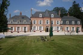 Hunting estate, a river, a canal and 10ha of lakes. Domaine Des Fontaines Abc Salles