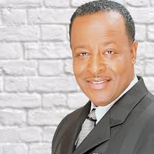 Sunday Morning Praise With Larry Tinsley