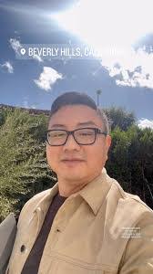 Amy Alper's Instagram, Twitter & Facebook