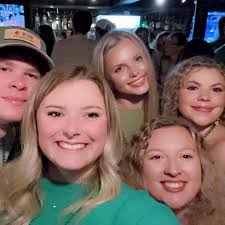 Madelyn Lawrence (@madelynlawrence2) · Instagram photos and videos