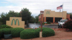 images?q=tbn:ANd9GcTXCBoKzGpp2pR1BfT7Hrf