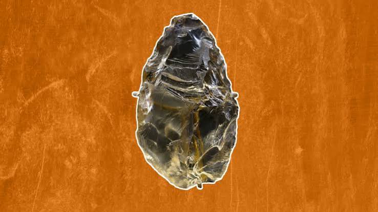Rock crystal scraper: 45,000-year-old Neanderthal tool that shows they had an 'eye for beauty of form and color' | Live Science