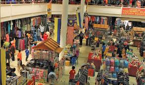 Padang besar is also on the main railway line between kuala lumpur and bangkok and it is a popular stop off for tourists travelling between thailand and malaysia and even further onto singapore. 5 Destinasi Wajib Dikunjungi Di Perlis