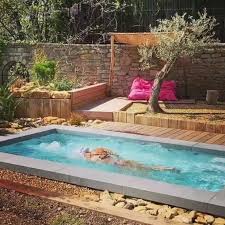 Concept De Piscine La Madrague Cr Par Les Jardins De Th O Sur La C Te D Azur Une Piscine De Moins Kleiner Pool Design Diy Schwimmbad Schwimmbad Designs