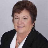 Erin Bragg Email & Phone Number