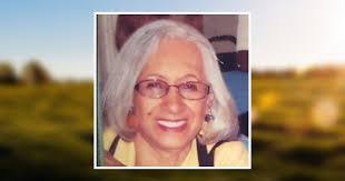 Toni Moody's Instagram, Twitter & Facebook