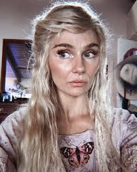 Thank you Magnolia Pearl for the beautiful pieces you sent for me to play  The Bluebird Cafe in tonight.. now I just have to figure out exactly how  many layers I can