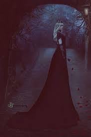 Out of the shadows and into the darkness. Queen of Darkness. Goth makeup,  Dark makeup. Photographer: SS Photography Model: Elle Jane Hair/Makeup  Artist: Andy Calero #boitoi #drammaone www.andycalero.net  https://www.facebook.com/uniquelooksbyandycalero ...