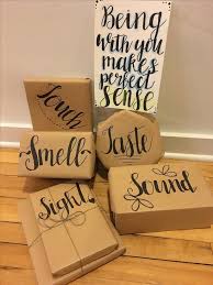It can fit up to 28 cans in its. Romantische Weihnachtsgeschenke Weihnachtsgeschenk Freund Freund Ideen