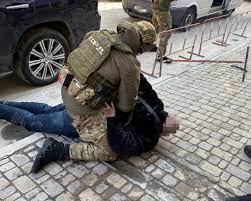 Друзья роман, фотографии, данные анкеты. Specoperaciya V Centre Harkova Zaderzhannyh Podozrevayut V Vymogatelstve I Podzhoge Avto Video Foto Novosti Harkova