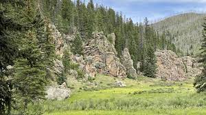 The National Forests Always Undersell And Over Deliver We Were Blown Away At The Scenic Beauty Of Our Hike This Landscape Pictures Nature Photos Scenic Beauty