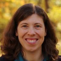 Karen Leber's Instagram, Twitter & Facebook