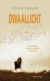 Friedl is bang dat haar geheim ontdekt wordt en dat ze stef verliest. Mijn Boekenkast Februari 2015