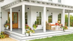Modern farmhouse paint colors 2019. My Favorite Farmhouse Exterior Paint Colors The Lettered Cottage