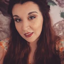 Amy Faulkner's Instagram, Twitter & Facebook