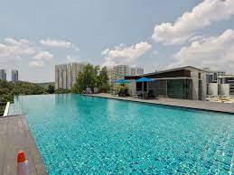* 4 storey villa house * 4 bedrooms + 4 bathrooms * 2 living hall * 1 study/working area * 1 private outdoor jacuzzi. Cristal Serin Residence Cyberjaya Realman
